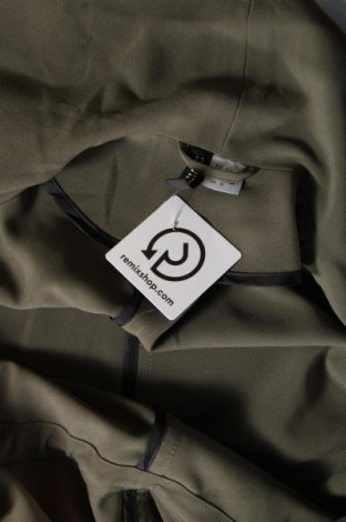 Дамско палто H&M Divided, Размер M, Цвят Зелен, Цена 28,80 лв.
