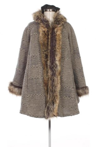 Дамско палто Made In Italy, Размер S, Цвят Бежов, Цена 63,13 лв.