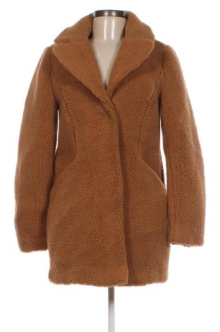 Дамско палто Vero Moda, Размер S, Цвят Бежов, Цена 73,16 лв.