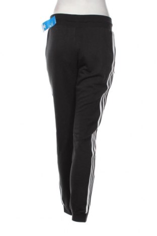 Pantaloni trening de femei Adidas, Mărime S, Culoare Negru, Preț 305,92 Lei