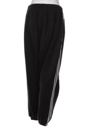 Pantaloni trening de femei Adidas, Mărime M, Culoare Negru, Preț 152,96 Lei