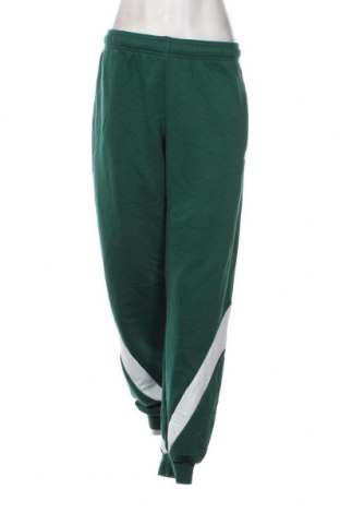 Γυναικείο αθλητικό παντελόνι Adidas, Μέγεθος L, Χρώμα Πράσινο, Τιμή 26,37 €
