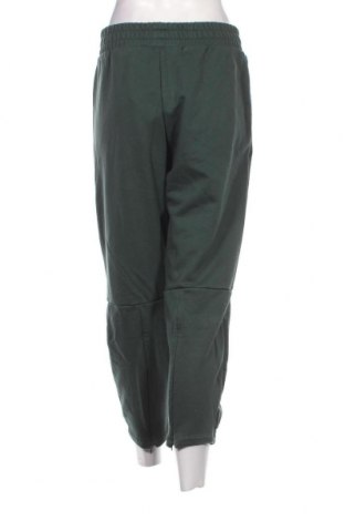 Pantaloni trening de femei Adidas Originals, Mărime XL, Culoare Verde, Preț 152,96 Lei