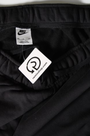 Damen Sporthose Nike, Größe XXL, Farbe Schwarz, Preis 31,16 €