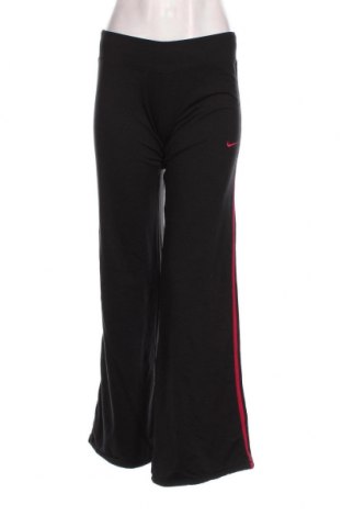 Γυναικείο αθλητικό παντελόνι Nike, Μέγεθος S, Χρώμα Μαύρο, Τιμή 14,23 €