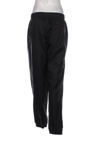 Pantaloni trening de femei Nike, Mărime M, Culoare Negru, Preț 137,66 Lei