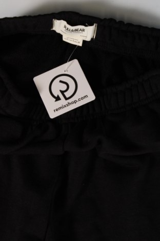 Γυναικείο αθλητικό παντελόνι Pull&Bear, Μέγεθος S, Χρώμα Μαύρο, Τιμή 10,67 €