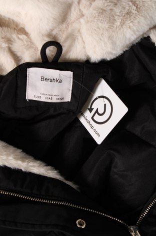Dámska bunda  Bershka, Veľkosť S, Farba Čierna, Cena  18,75 €