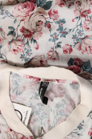 Γυναικείο μπουφάν Blind Date, Μέγεθος M, Χρώμα Πολύχρωμο, Τιμή 11,88 €