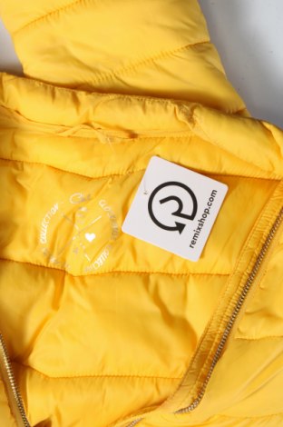 Γυναικείο μπουφάν Clockhouse, Μέγεθος XS, Χρώμα Κίτρινο, Τιμή 29,69 €