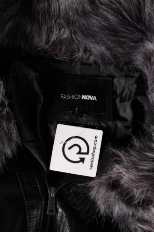 Dámská bunda  Fashion nova, Velikost XL, Barva Černá, Cena  925,00 Kč