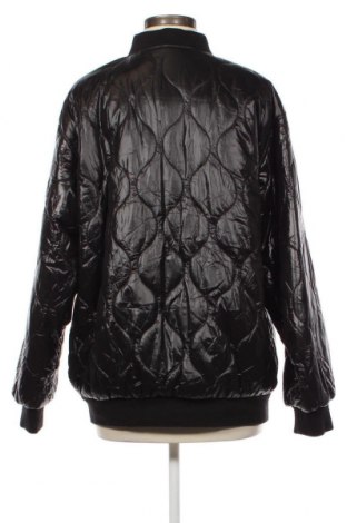 Γυναικείο μπουφάν H&M Divided, Μέγεθος M, Χρώμα Μαύρο, Τιμή 19,38 €