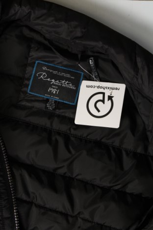 Γυναικείο μπουφάν Regatta, Μέγεθος S, Χρώμα Μαύρο, Τιμή 16,82 €