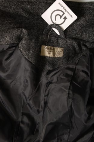 Dámska bunda  Reserved, Veľkosť XS, Farba Sivá, Cena  15,90 €