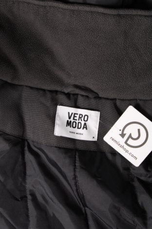 Γυναικείο μπουφάν Vero Moda, Μέγεθος M, Χρώμα Γκρί, Τιμή 14,46 €