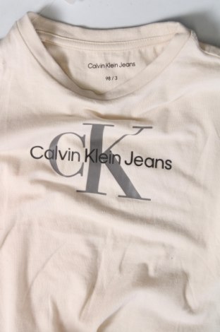 Детска блуза Calvin Klein, Размер 2-3y/ 98-104 см, Цвят Бежов, Цена 62,00 лв.