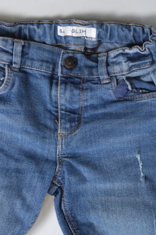 Dziecięce jeansy Kiabi, Rozmiar 5-6y/ 116-122 cm, Kolor Niebieski, Cena 48,44 zł