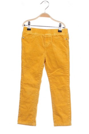 Παιδικό κοτλέ παντελόνι Okaidi, Μέγεθος 5-6y/ 116-122 εκ., Χρώμα Κίτρινο, Τιμή 6,12 €