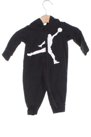 Детски гащеризон Air Jordan Nike, Размер 2-3m/ 56-62 см, Цвят Черен, Цена 72,00 лв.