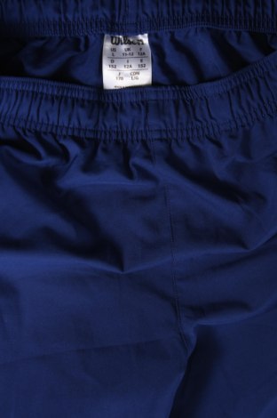 Kinder Shorts, Größe 11-12y/ 152-158 cm, Farbe Blau, Preis 9,74 €