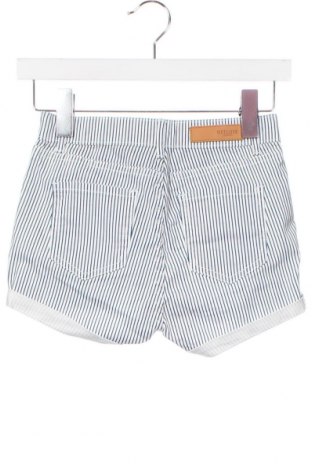 Dětské krátké kalhoty  Deeluxe, Velikost 9-10y/ 140-146 cm, Barva Vícebarevné, Cena  155,00 Kč