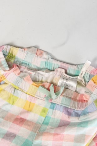 Kinder Shorts H&M, Größe 4-5y/ 110-116 cm, Farbe Mehrfarbig, Preis 5,31 €