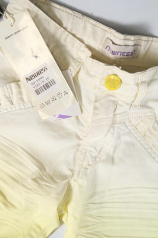Παιδικό κοντό παντελόνι Newness, Μέγεθος 8-9y/ 134-140 εκ., Χρώμα Κίτρινο, Τιμή 11,08 €