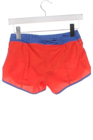 Detské krátke nohavice  Nike, Veľkosť 9-10y/ 140-146 cm, Farba Červená, Cena  14,00 €