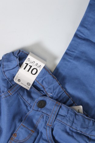 Παιδικό παντελόνι C&A, Μέγεθος 3-4y/ 104-110 εκ., Χρώμα Μπλέ, Τιμή 10,75 €