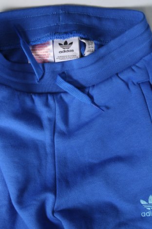 Kinder Sporthose Adidas Originals, Größe 7-8y/ 128-134 cm, Farbe Blau, Preis 28,87 €