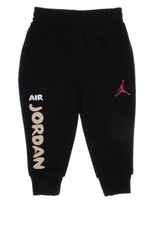 Детско спортно долнище Air Jordan Nike, Размер 9-12m/ 74-80 см, Цвят Черен, Цена 100,70 лв.