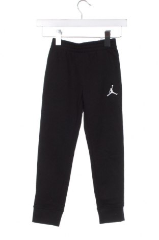 Παιδική κάτω φόρμα Air Jordan Nike, Μέγεθος 5-6y/ 116-122 εκ., Χρώμα Μαύρο, Τιμή 27,84 €