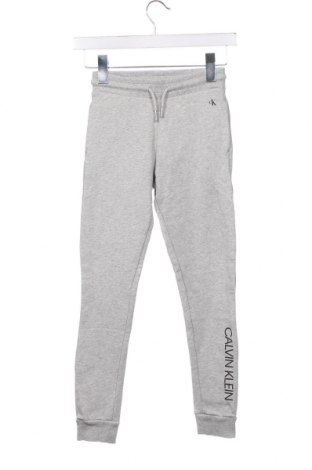 Παιδική κάτω φόρμα Calvin Klein, Μέγεθος 9-10y/ 140-146 εκ., Χρώμα Γκρί, Τιμή 49,48 €