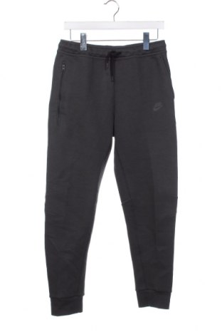 Kinder Sporthose Nike, Größe 12-13y/ 158-164 cm, Farbe Grau, Preis 40,72 €