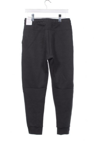 Kinder Sporthose Nike, Größe 12-13y/ 158-164 cm, Farbe Grau, Preis 40,72 €