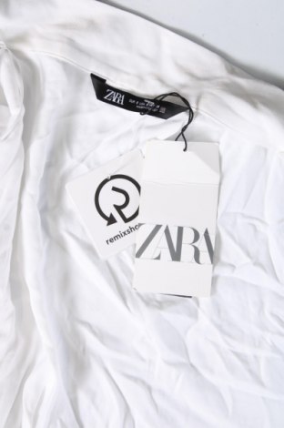 Халат Zara, Размер S, Цвят Бял, Цена 24,50 лв.