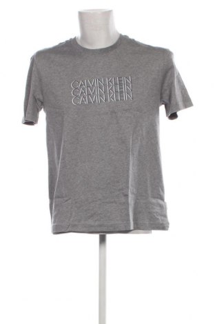 Herren T-Shirt Calvin Klein, Größe L, Farbe Grau, Preis 39,69 €