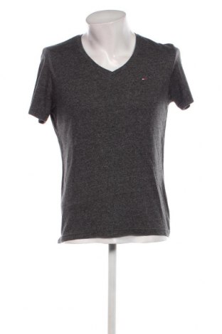 Herren T-Shirt Hilfiger Denim, Größe M, Farbe Grau, Preis 31,02 €
