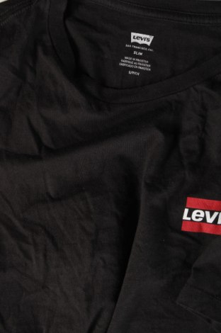 Мъжка тениска Levi's, Размер S, Цвят Черен, Цена 50,40 лв.