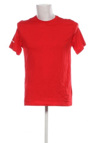 Мъжка тениска Nike, Размер M, Цвят Червен, Цена 50,40 лв.