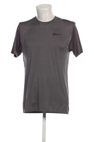 Herren T-Shirt Nike, Größe M, Farbe Grau, Preis € 31,96