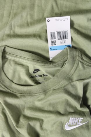 Tricou de bărbați Nike, Mărime M, Culoare Verde, Preț 203,95 Lei