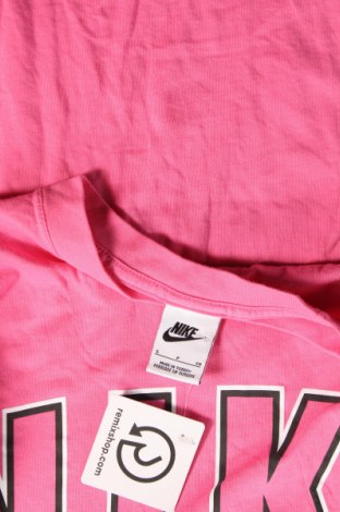 Мъжка тениска Nike, Размер S, Цвят Розов, Цена 58,90 лв.