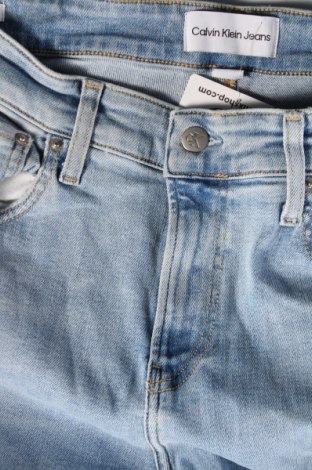 Męskie jeansy Calvin Klein Jeans, Rozmiar L, Kolor Niebieski, Cena 348,91 zł