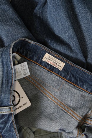 Ανδρικό τζίν Levi's, Μέγεθος M, Χρώμα Μπλέ, Τιμή 88,66 €