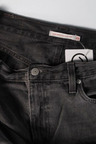 Мъжки дънки Levi's, Размер S, Цвят Сив, Цена 46,99 лв.