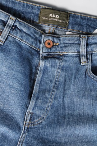 Pánske džínsy  R.D.D. Royal Denim Division By Jack & Jones, Veľkosť M, Farba Modrá, Cena  22,05 €