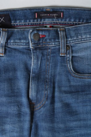 Męskie jeansy Tommy Hilfiger, Rozmiar S, Kolor Niebieski, Cena 224,30 zł