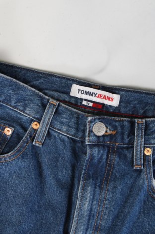 Męskie jeansy Tommy Jeans, Rozmiar S, Kolor Niebieski, Cena 229,23 zł