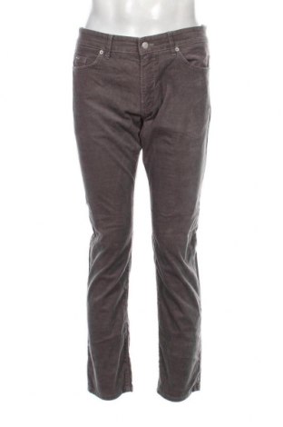 Pantaloni raiați de bărbați BOSS, Mărime L, Culoare Gri, Preț 225,33 Lei